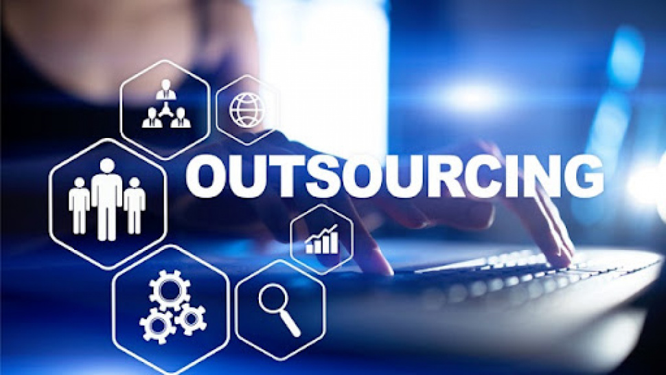 7 Key Benefits of Outsourcing Custom Mobile App Development to India