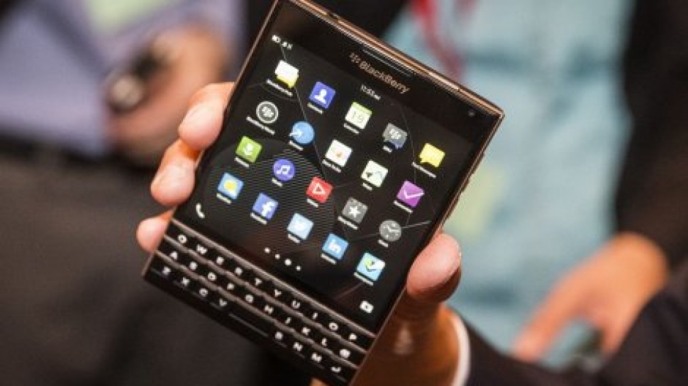 Meet BlackBerry Passport